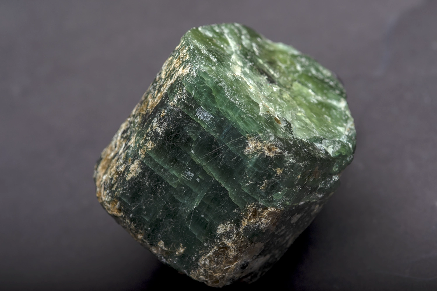 a green crystal of apatite