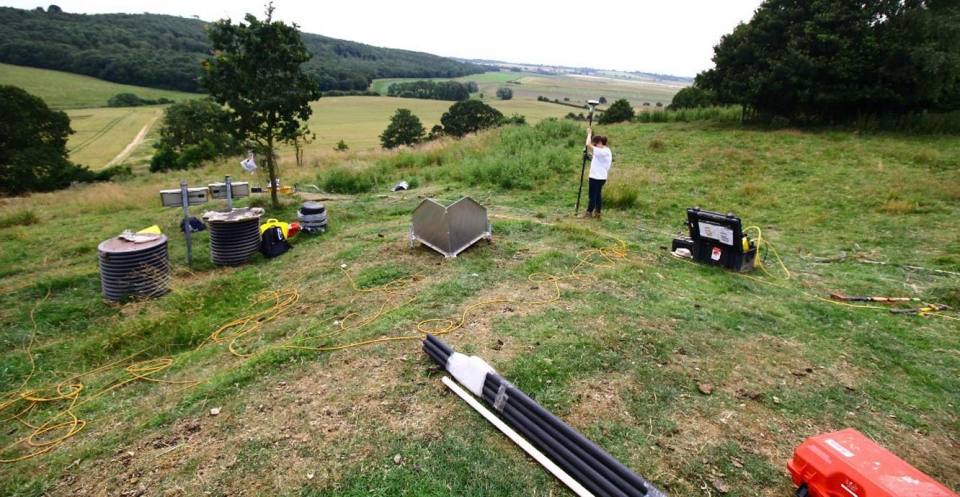 Reflector installation at Hollin Hill