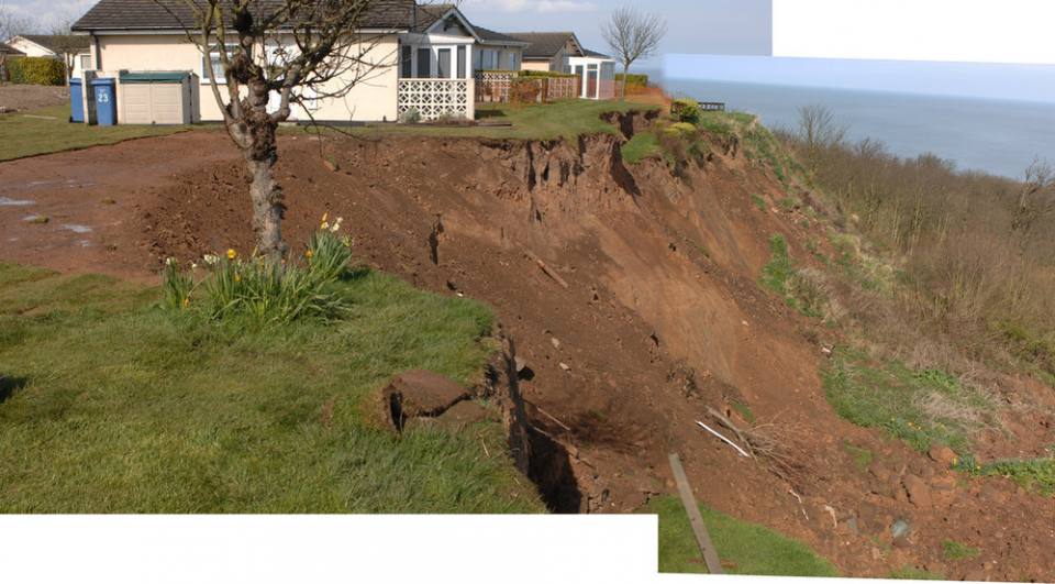 Merged photographs showing head of the landslide at Knipe Point. Two bungalows occupied the flat ground on the left of the photograph before being demolished.