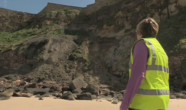 Complex landsliding affecting the morphology of the north-facing cliffs of the Pen Bal Crag headland from the Short Sands beach in King Edward’s Bay, Tynemouth." title="Complex landsliding affecting the morphology of the north-facing cliffs of the Pen Bal Crag headland from the Short Sands beach in King Edward’s Bay, Tynemouth.