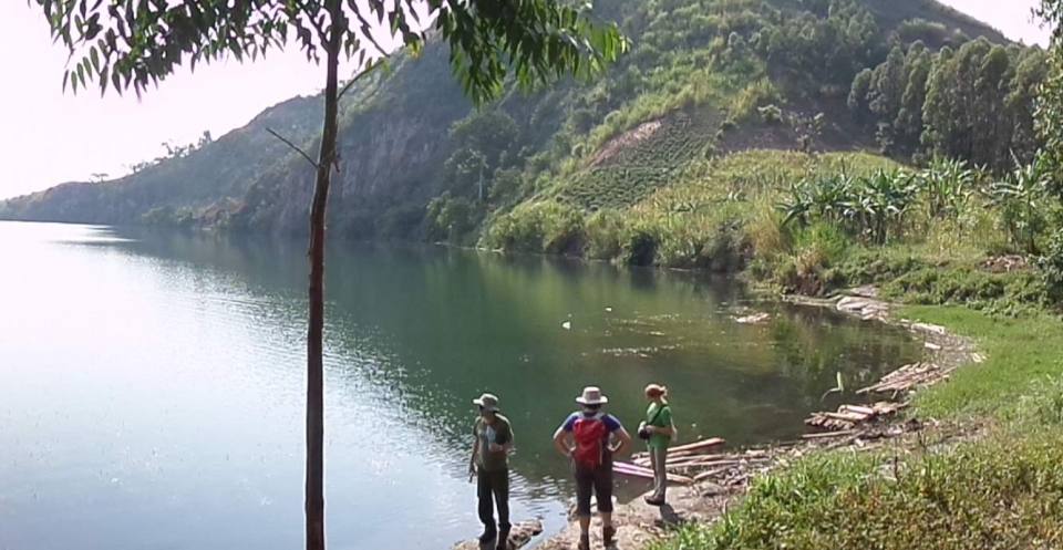 Uganda_lakes