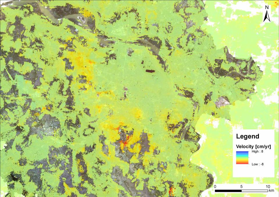 A map showing InSAR average velocities in Hanoi between 2016 and 2019 along the line of sight direction.