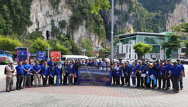 Participants of the CCOP-JMG-BGS Urban Geology Workshop at Batu Caves, Kuala Lumpur in February 2019. BGS © UKRI.