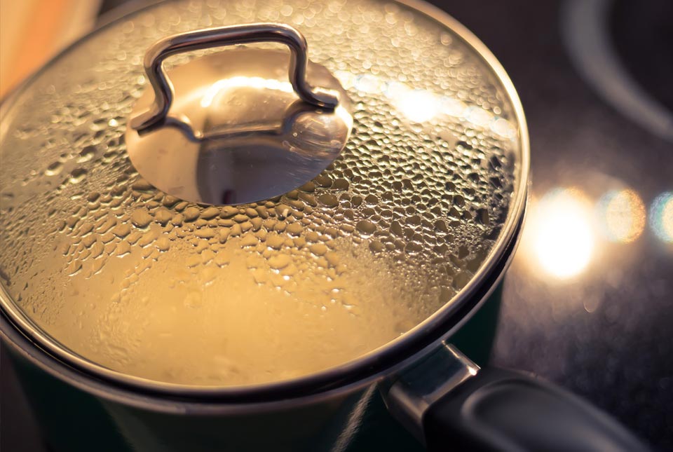 cooking using low-carbon methods