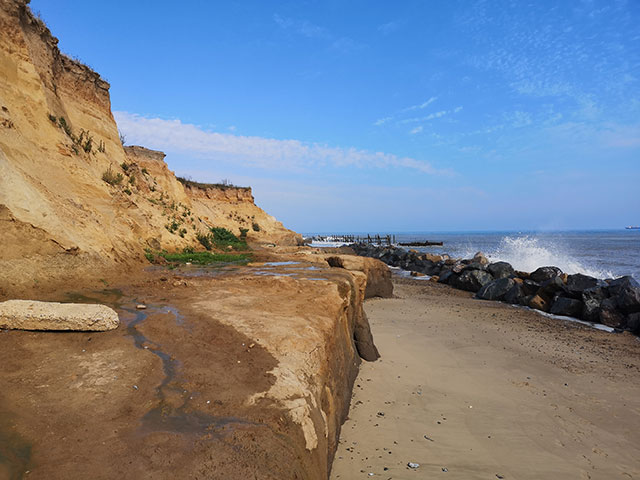 Varying glacial deposits at Happisburgh, Norfolk
