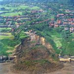 The Holbeck Hall landslide, Scarborough, North Yorkshire, June 1993. BGS © UKRI.