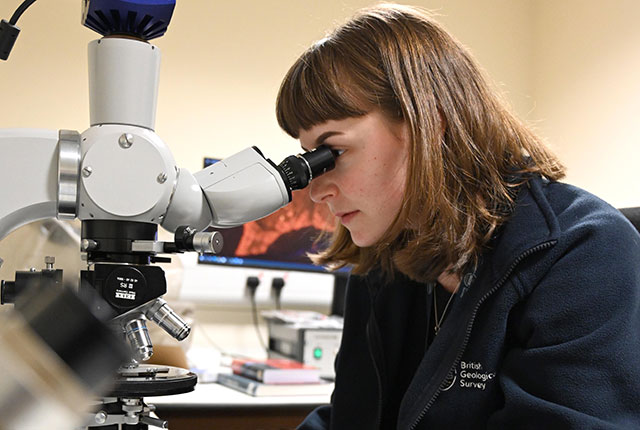 Mineral resource petrologist in the BGS Petrography Laboratory. BGS © UKRI