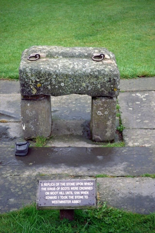 This Stone of Scone is definitely a replica! It sits outside Scone Palace in Perthshire. BGS © UKRI.