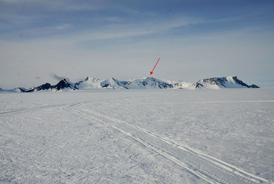 Mount Millar. Dr Teal Riley, BAS © UKRI.