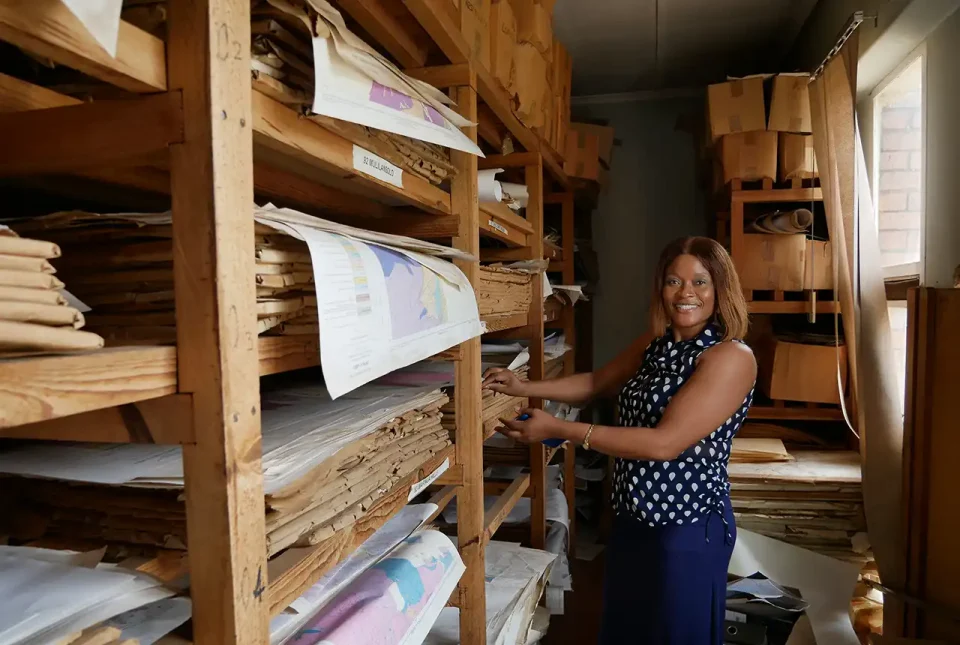 Rebecca Mumpansha, a GSD librarian, with the sales stock of geological maps. © Rachel Talbot. 