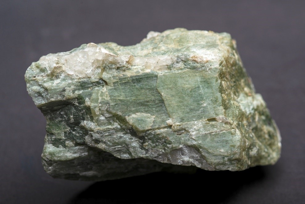 Spodumene, a commercially important source of lithium. BGS © UKRI 2025.