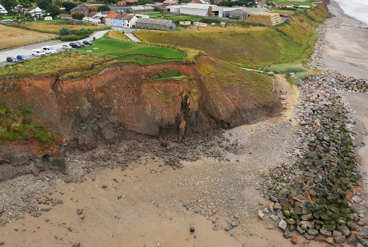 Coastal erosion at Mappleton, south of Bridlington, East Yorkshire coast. BGS © UKRI.