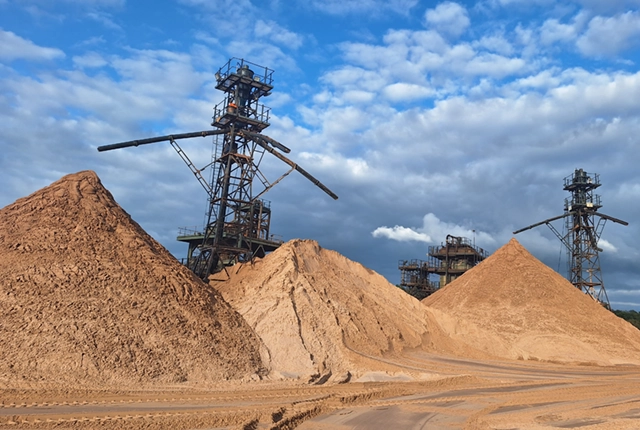 Arclid Quarry in Bathgate, which produces industrial sand. BGS © UKRI.