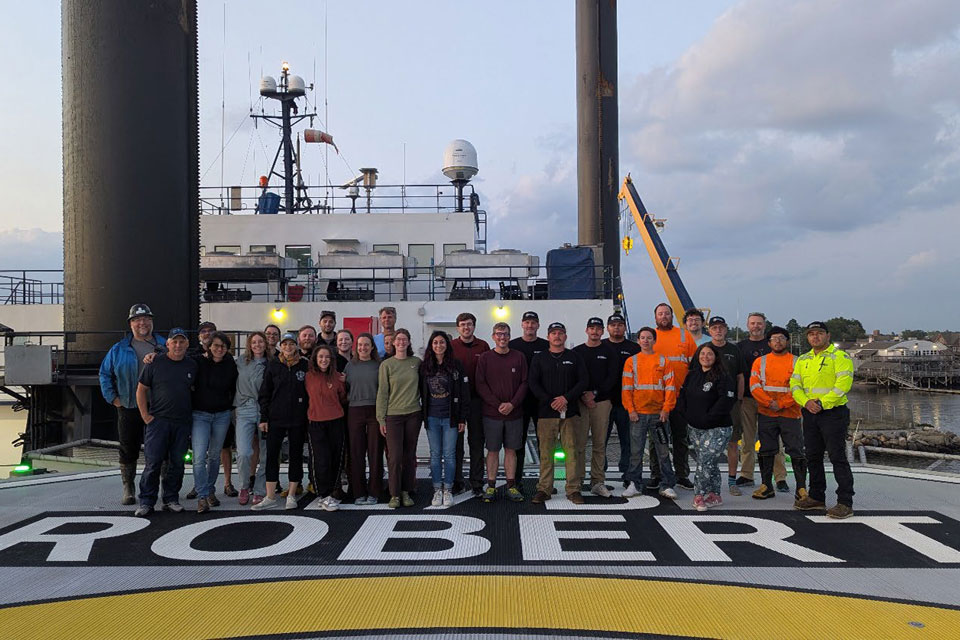 ECORD IODP3 Expedition 501 science team on board Liftboat Robert. Source: ECORD IODP
