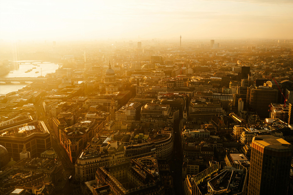 London's iconic skyline. Photo by Jabez Cutamora via Pexels