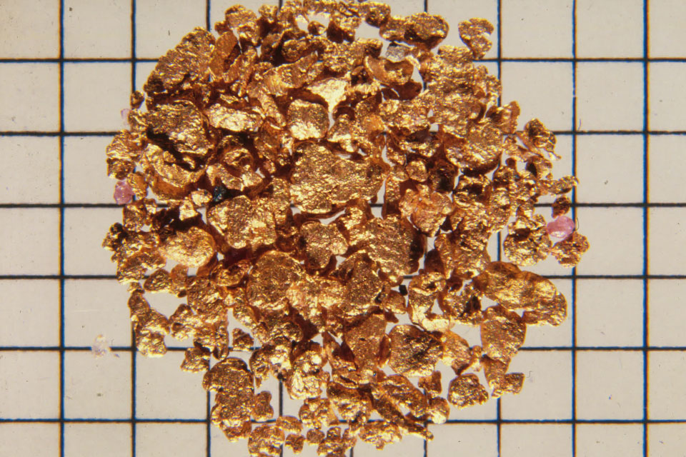 Alluvial gold. BGS © UKRI. (P102730)