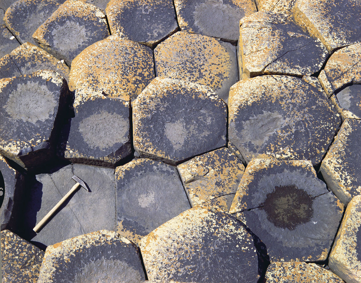 Columnar jointing in tholeiitic basalt at the Giant's Causeway. BGS © UKRI